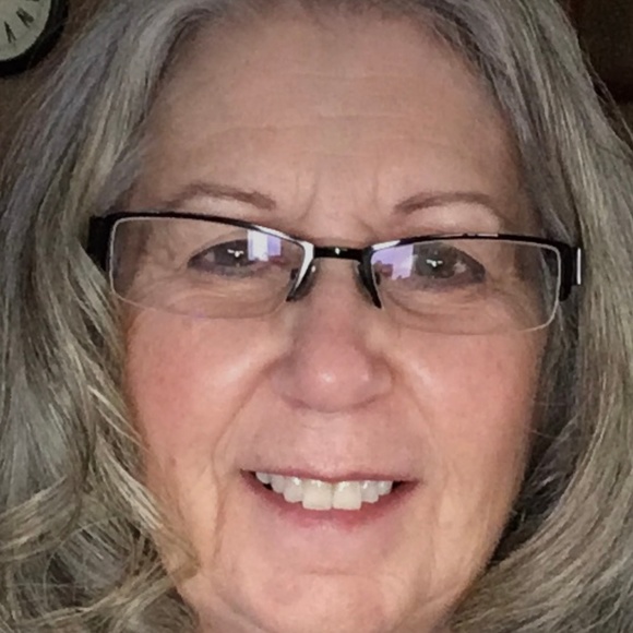 Meet your Posher Ambassadors Dave, Karen and Todd - Picture 4 of 5